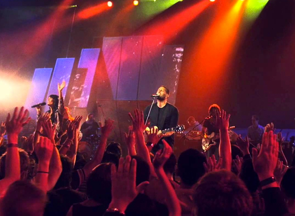 Outcry Tour: Hillsong Worship, Kari Jobe, Rend Collective & Urban Rescue at Concord Pavilion